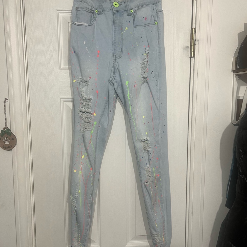Paint Splattered Look Distressed Jeans